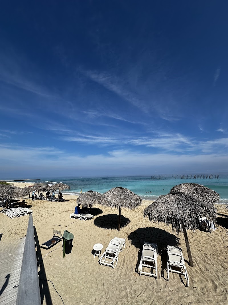 Grand Aston Varadero thumbnail 5