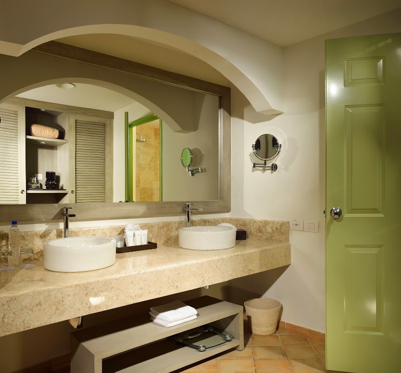 Catalonia Playa Maroma thumbnail 4