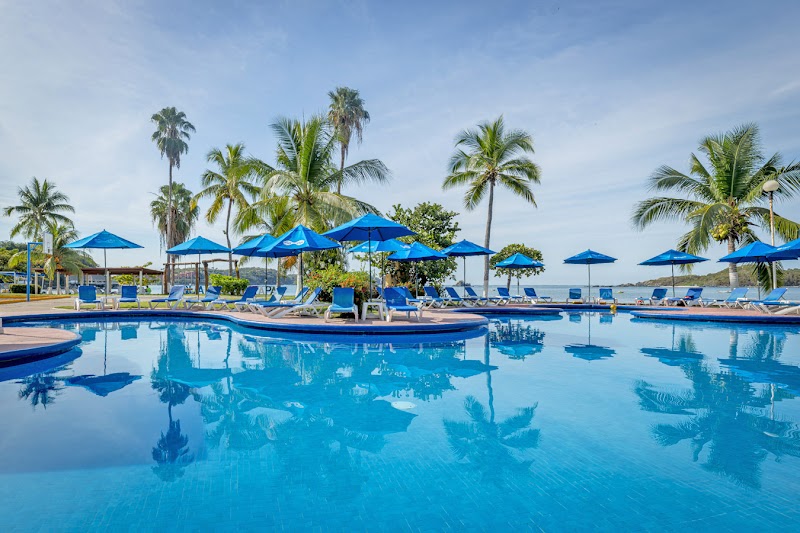 Qualton Club Ixtapa All Inclusive thumbnail 4