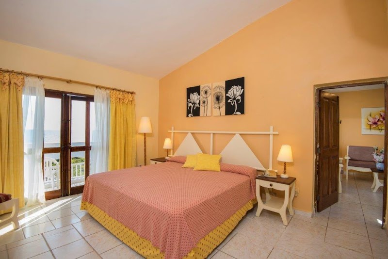 Starfish Cayo Largo thumbnail 2