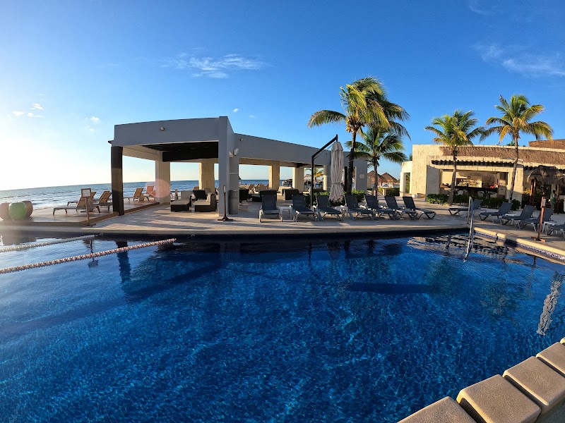 Hotel Marina El Cid Spa & Beach Resort thumbnail 3