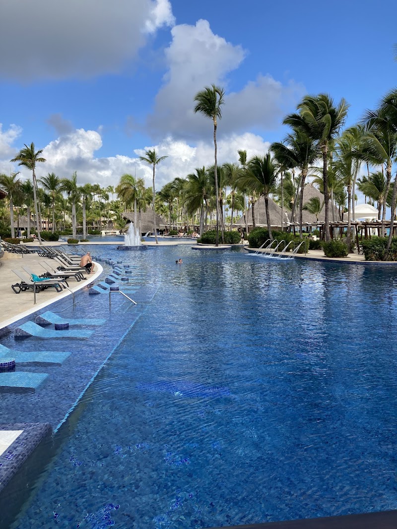 Barceló Bávaro Beach thumbnail 3