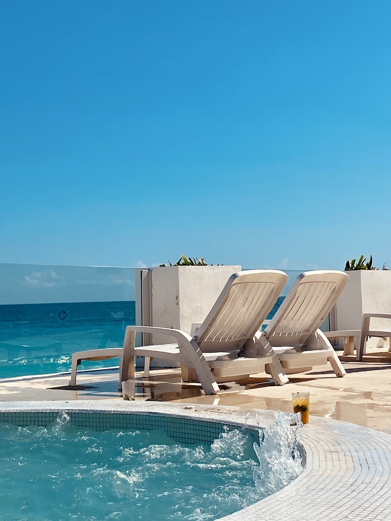 Óleo Cancún Playa thumbnail 3