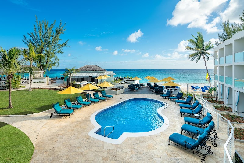 Sea Breeze Beach House thumbnail 3