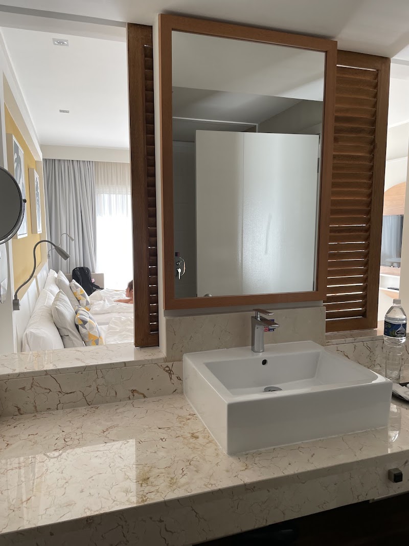 Grand Aston Cayo Paredón Beach Resort thumbnail 4