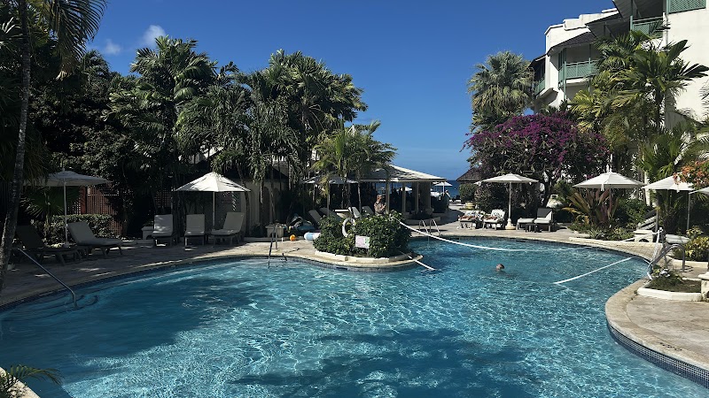 Mango Bay Hotel thumbnail 3