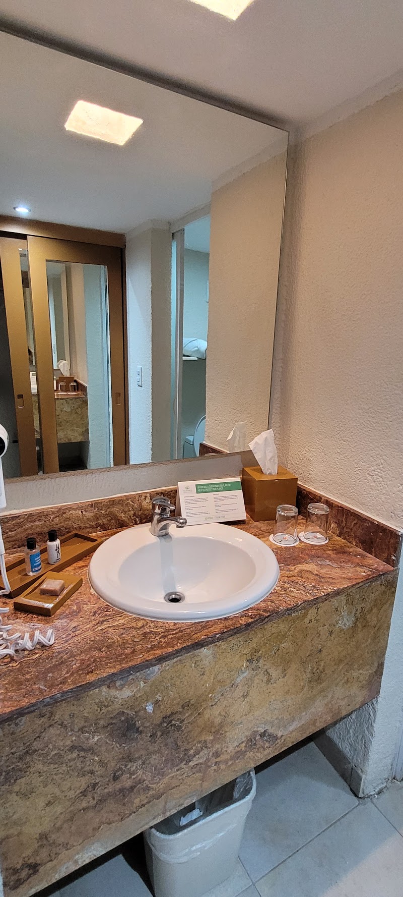 Ocean Spa Hotel thumbnail 4