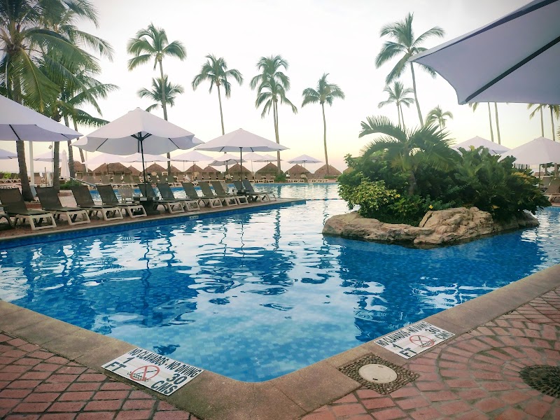 Sheraton Buganvilias Resort & Convention Center thumbnail 3