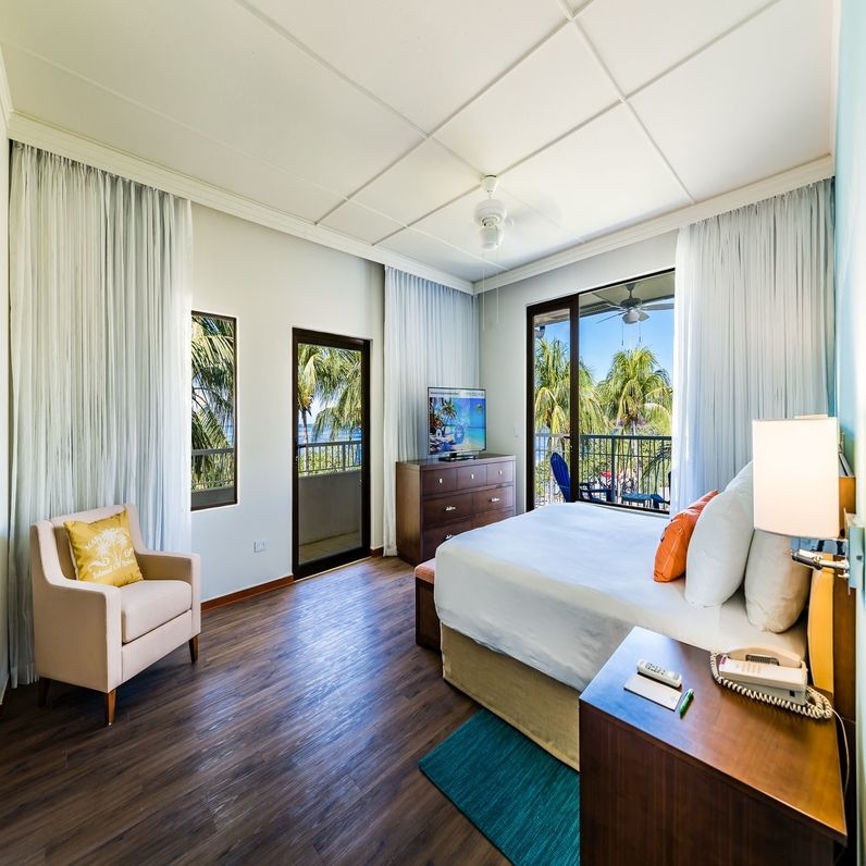 Margaritaville Beach Resort Playa Flamingo thumbnail 2