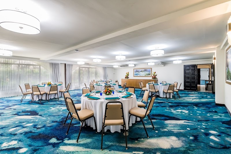 Margaritaville Beach Resort Playa Flamingo thumbnail 3