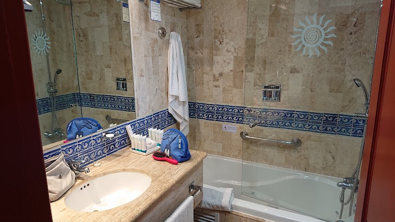 Bahia Principe Grand Tulum thumbnail 4