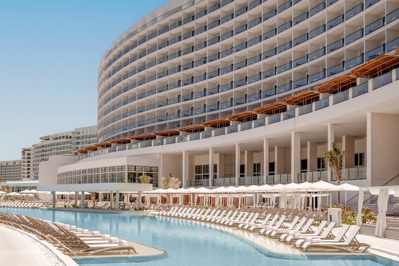 AVA Resort Cancun thumbnail 5