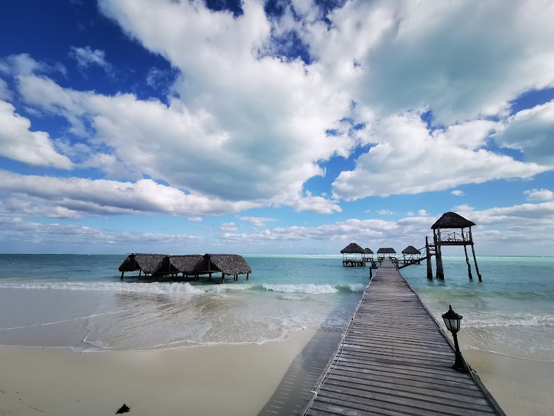 Playa Luxury Cayo Guillermo Hotel thumbnail 5