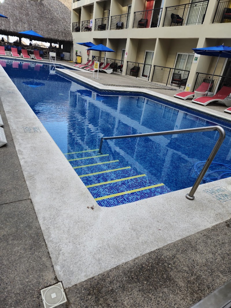 Decameron Isla Coral Guayabitos, Ramada All-Inclusive Resort thumbnail 3