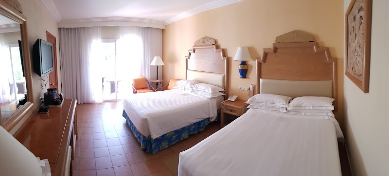 Barceló Maya Beach - All Inclusive thumbnail 2