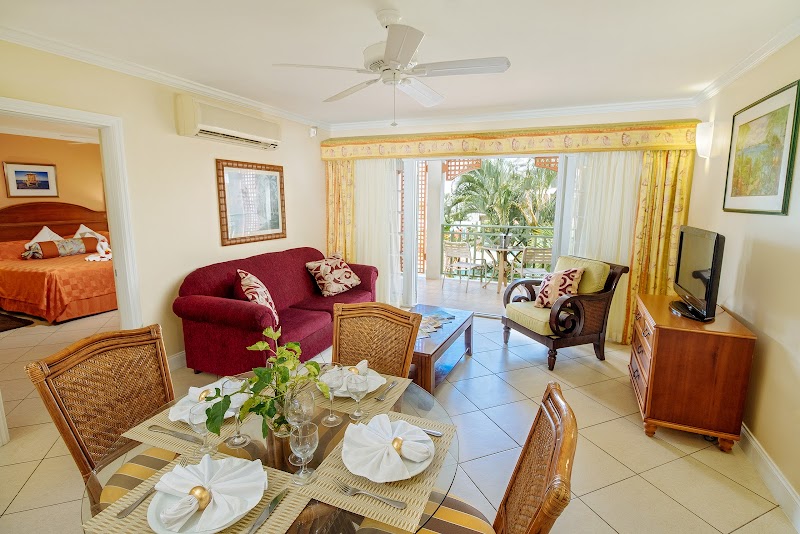 Bay Gardens Beach Resort thumbnail 5