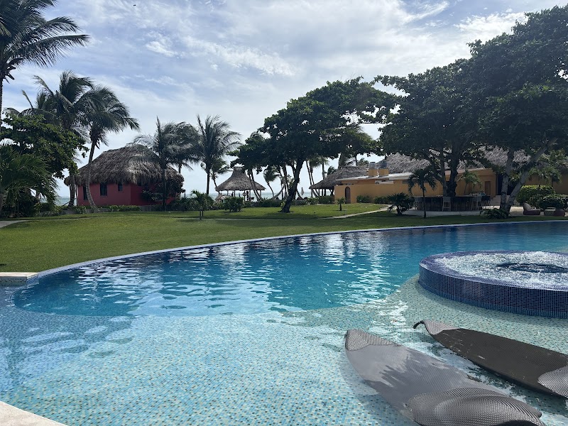 Matachica Resort and Spa thumbnail 3