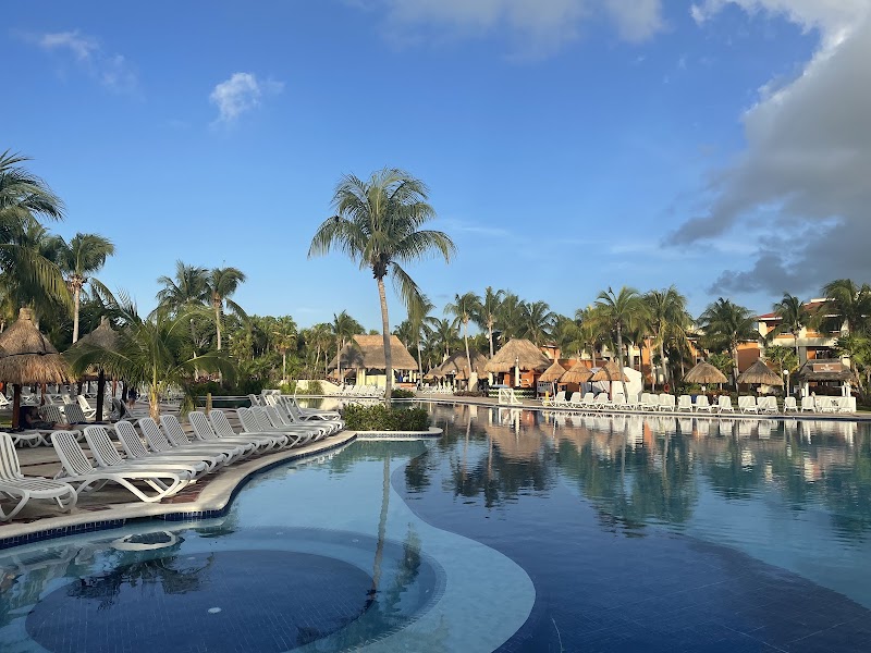 Bahia Principe Grand Coba thumbnail 3