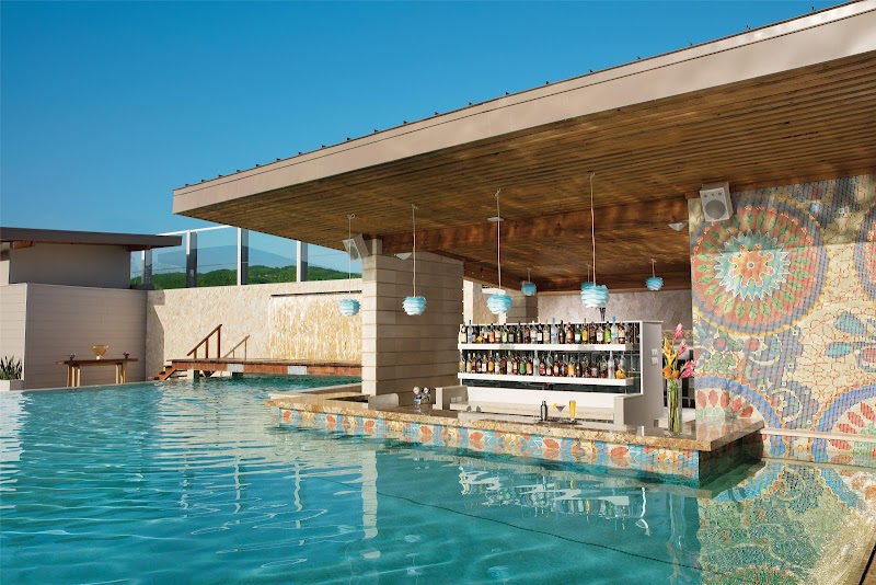 Breathless Montego Bay Resort & Spa thumbnail 5