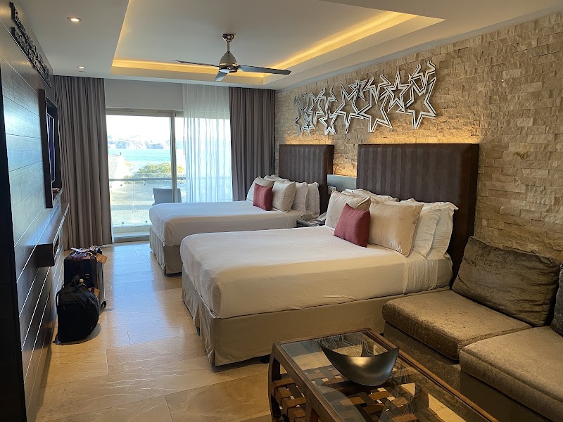 Planet Hollywood Costa Rica thumbnail 2