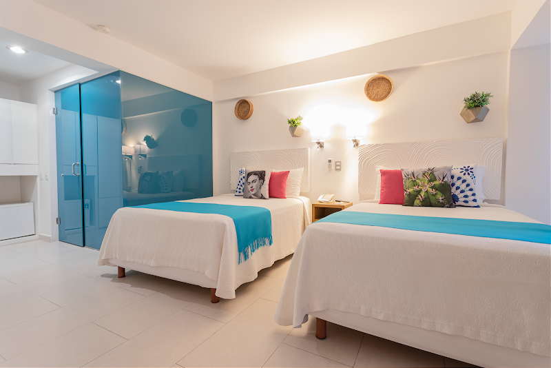 Mia Reef Isla Mujeres thumbnail 2