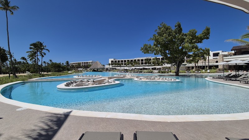 Zemi Miches Punta Cana All-Inclusive Resort, Curio Collection By Hilton thumbnail 3