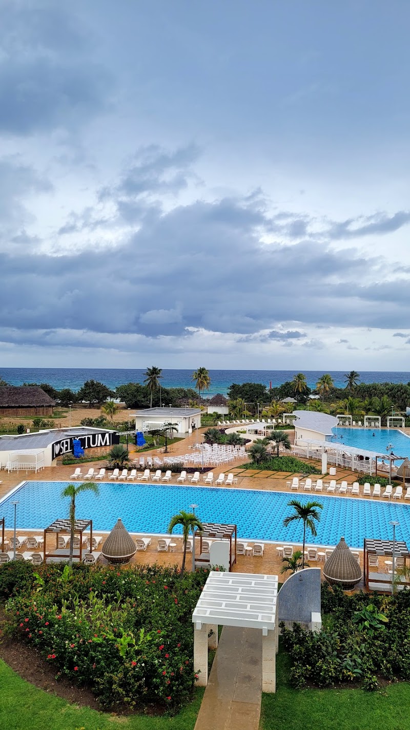 Selectum Family Resort Varadero thumbnail 3