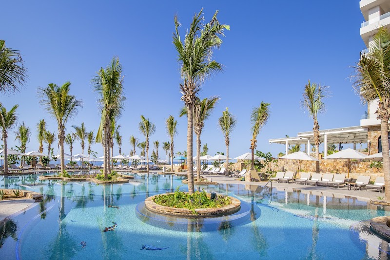 Villa La Valencia Beach Resort & Spa Los Cabos thumbnail 3