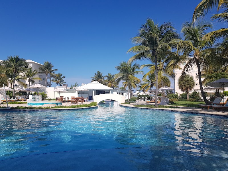 Alexandra Resort - All Inclusive thumbnail 3