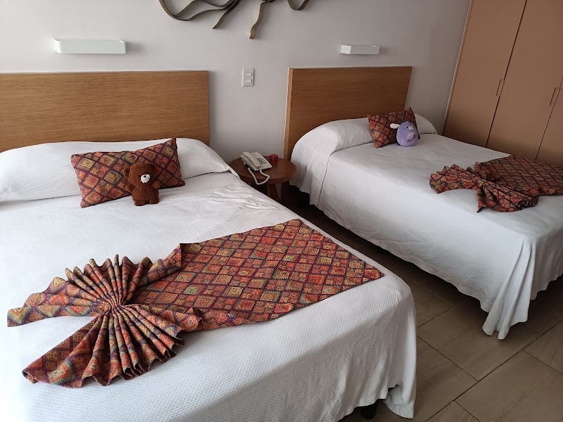 Costa de Oro Beach Hotel thumbnail 2