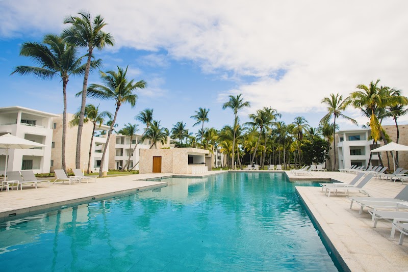 Grand Bavaro Princess thumbnail 3