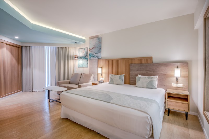 Hotel Riu Palace Antillas thumbnail 2