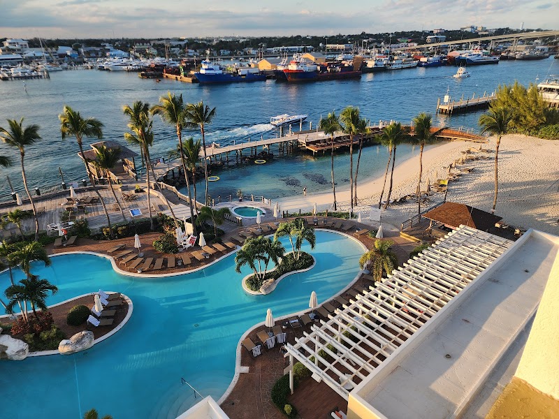 Warwick Paradise Island - Bahamas thumbnail 3