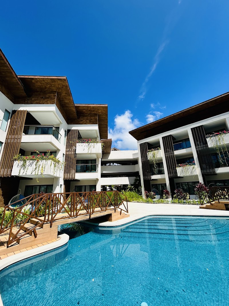 Azura Hotel thumbnail 5