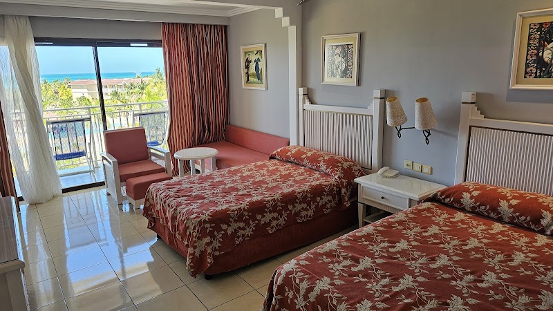 Iberostar Origin Laguna Azul thumbnail 2