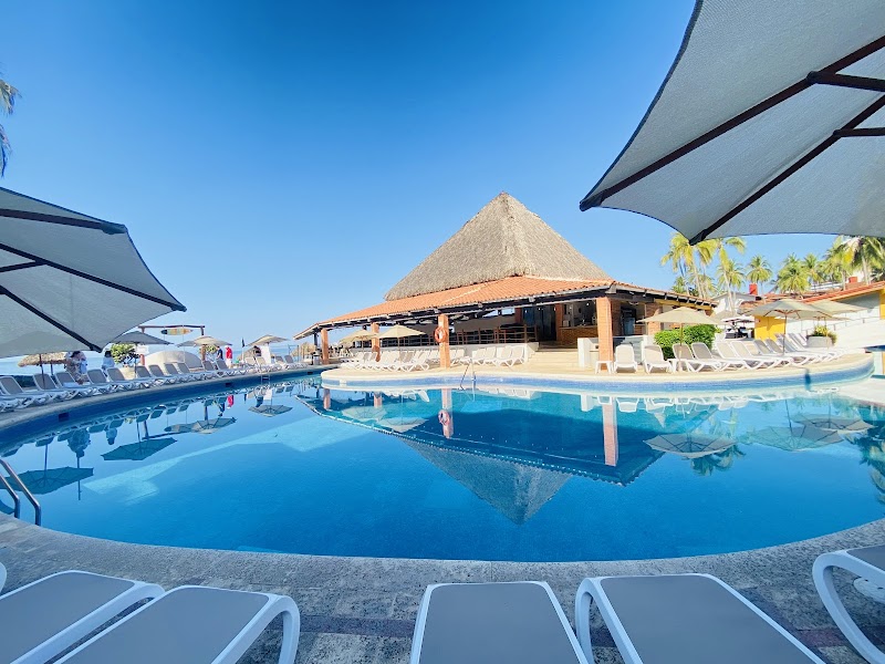 Holiday Inn Resort Ixtapa All-Inclusive, an IHG Hotel thumbnail 3