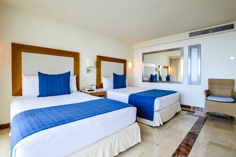 Grand Park Royal Cozumel thumbnail 2