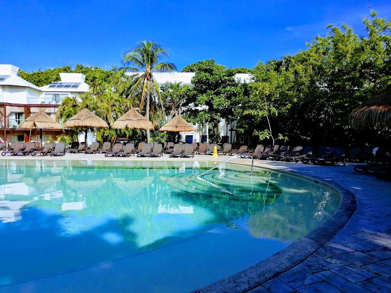 Sandos Caracol Nature Resort & Water Park thumbnail 3