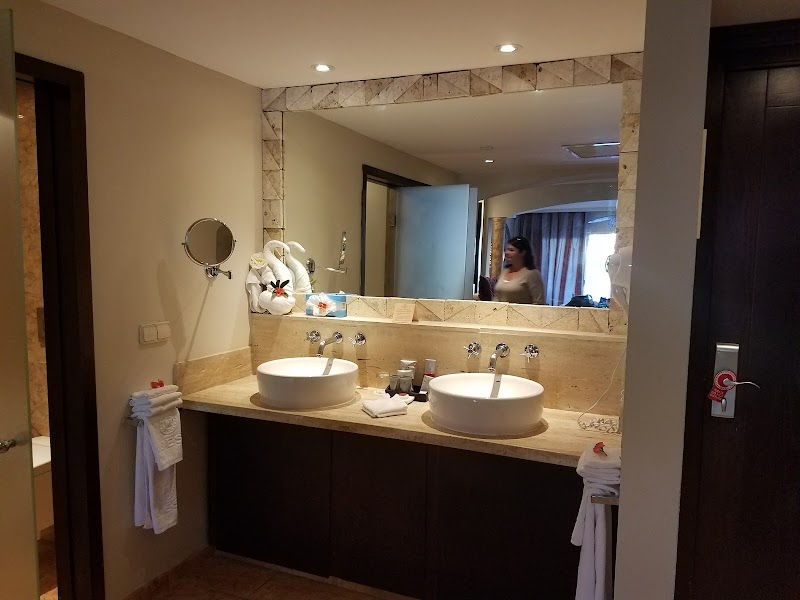 Royalton Punta Cana, An Autograph Collection Resort & Casino thumbnail 4