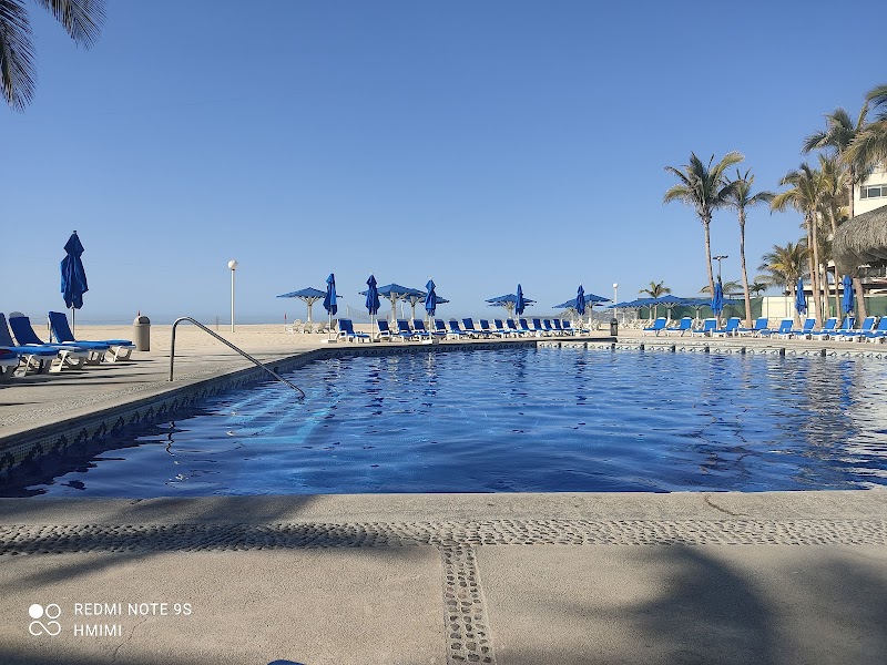 Hotel Posada Real thumbnail 3