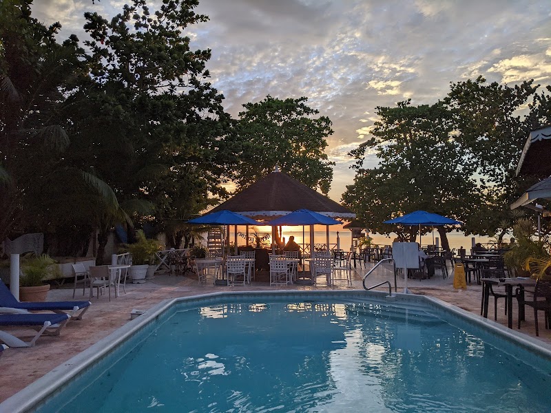 Merrils Beach Resort II thumbnail 3