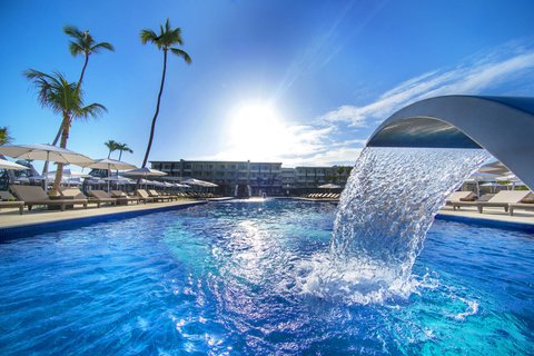 Royalton Bavaro, An Autograph Collection All-inclusive Resort & Casino thumbnail 3