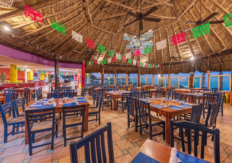 Grand Decameron Complex Bucerías, A Trademark All- Inclusive thumbnail 5