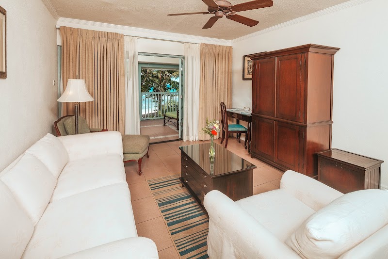 Savannah Beach Club Hotel & Spa thumbnail 4