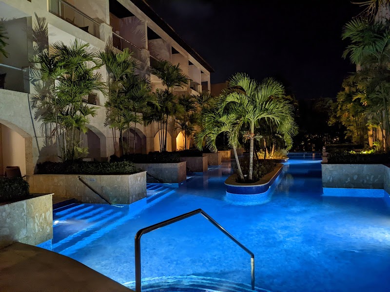Hideaway at Royalton Punta Cana, An Autograph Collection All-Inclusive Resort & Casino, Adults Only thumbnail 3