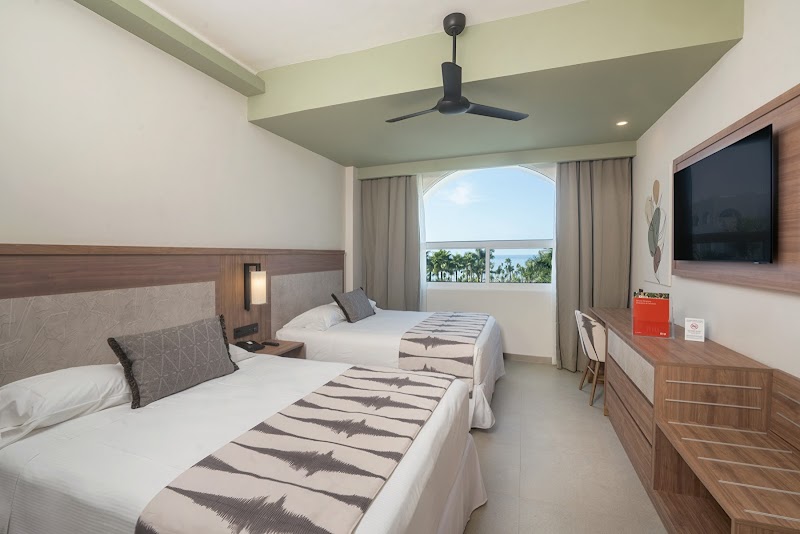 Hotel Riu Jalisco thumbnail 2