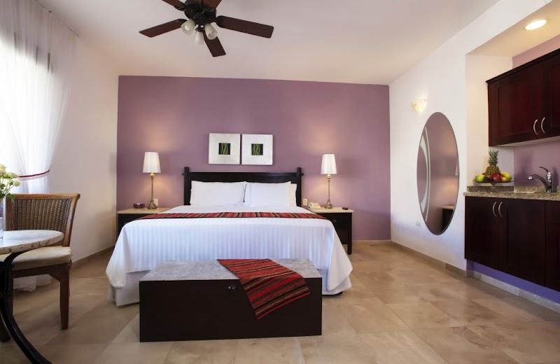 Krystal Grand Los Cabos thumbnail 2