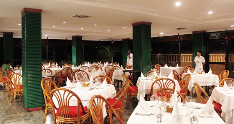 Decameron Maryland thumbnail 5