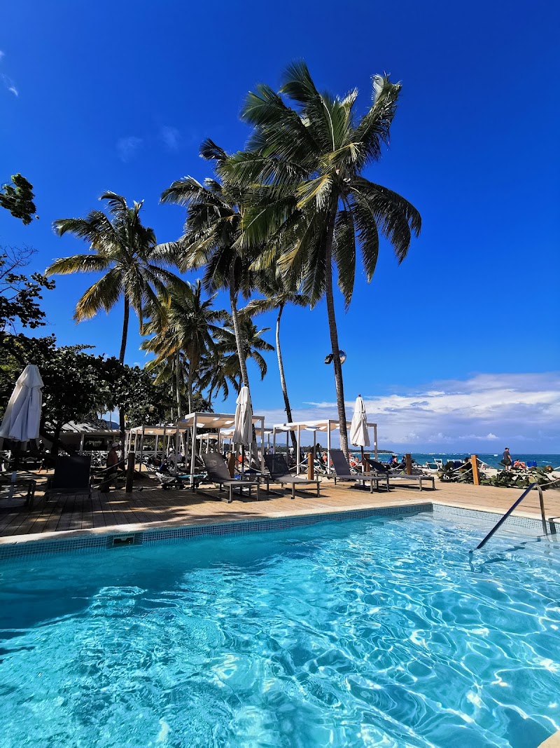 Hotel Beach House Playa Dorada thumbnail 3