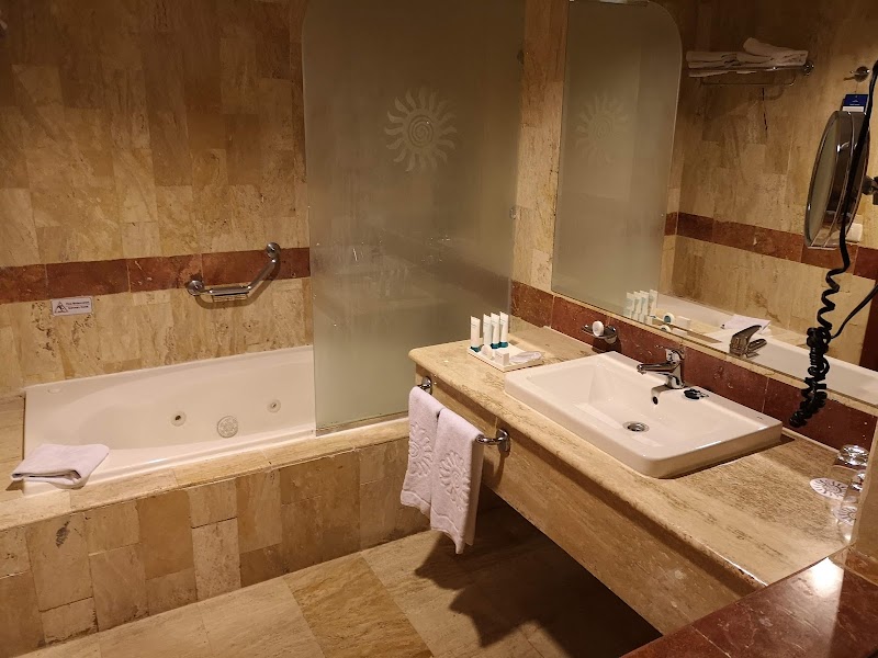 Bahia Principe Grand Bavaro thumbnail 4